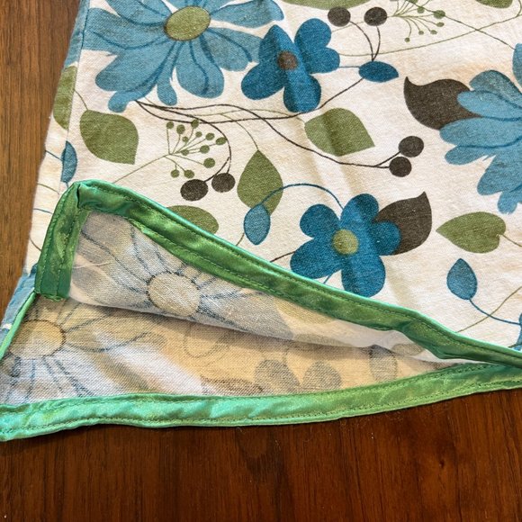 Girl's Cheongsam/Qipao Dress - Size 6-8 - Picture 6 of 10